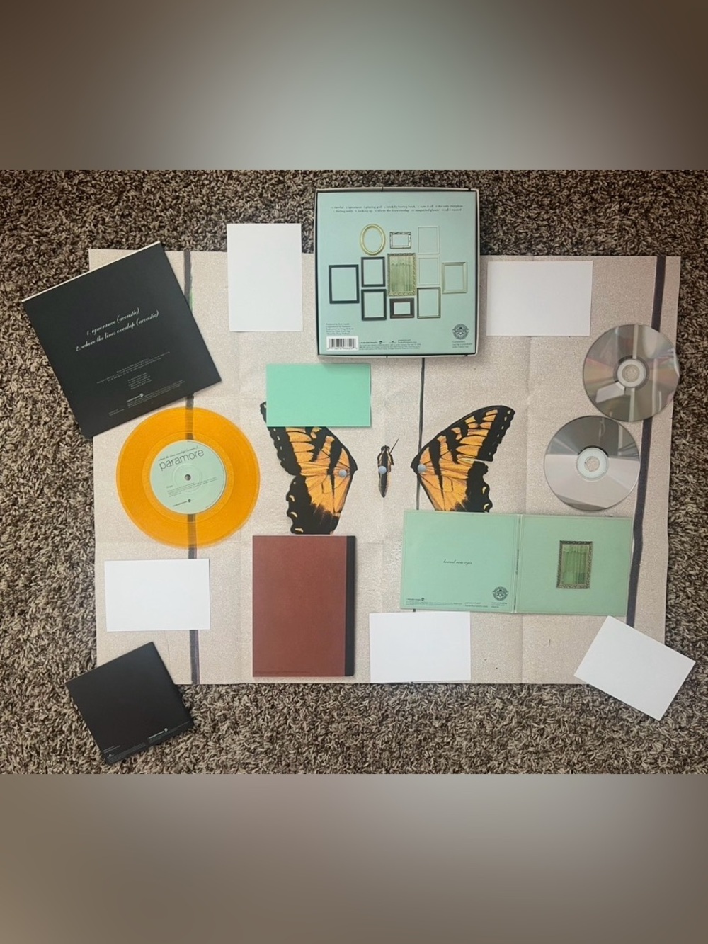 COMPLETE! Paramore | “Brand New Eyes” (Limited Edition Box Set) (2009) - Picture 5 of 16